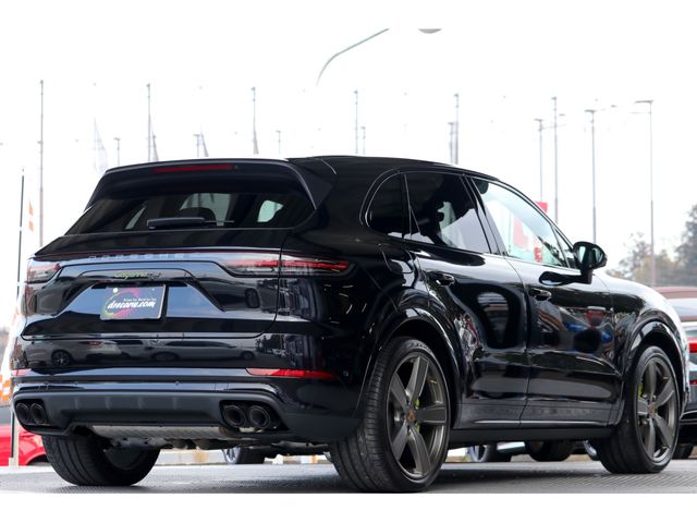 PORSCHE CAYENNE 2022 Image 31