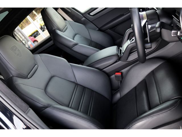 PORSCHE CAYENNE 2022 Image 31