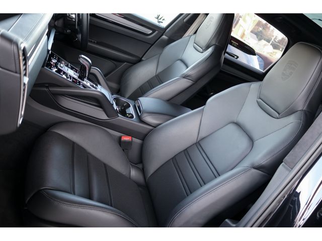 PORSCHE CAYENNE 2022 Image 31