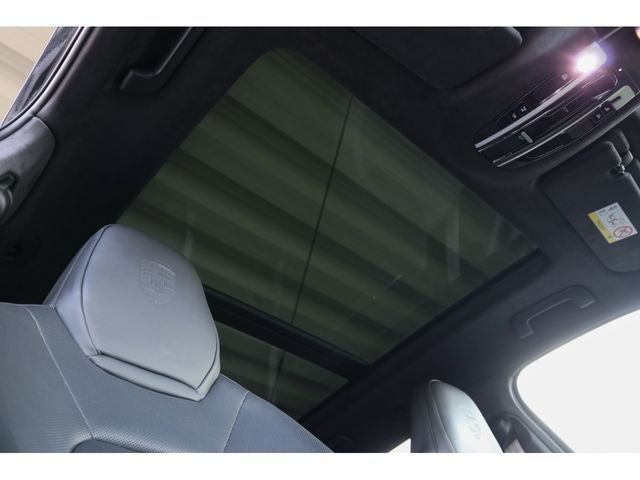 PORSCHE CAYENNE 2022 Image 31