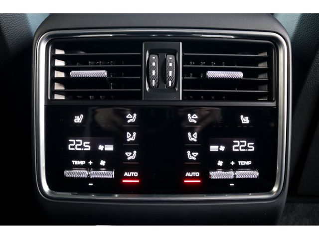 PORSCHE CAYENNE 2022 Image 31