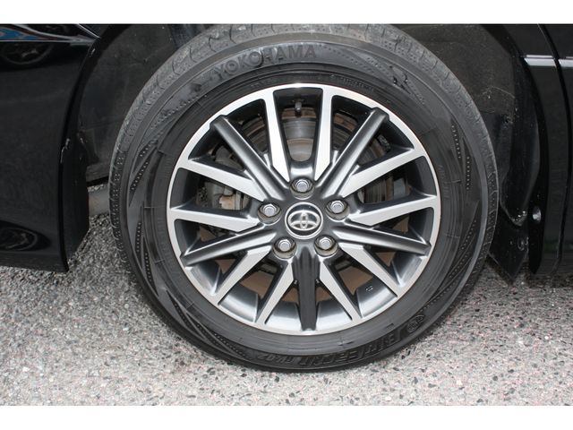 TOYOTA NOAH 2014 Image 31