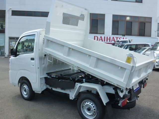 DAIHATSU HIJET TRUCK 4WD 2025 Image 31