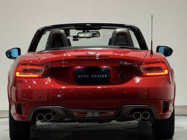 FIAT ABARTH 124 SPIDER 2018 Image 31