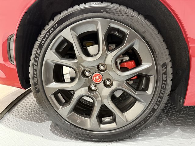 FIAT ABARTH 124 SPIDER 2018 Image 31