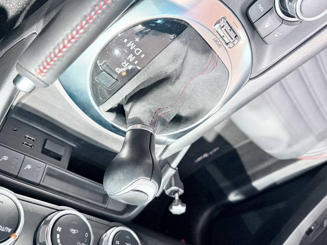 FIAT ABARTH 124 SPIDER 2018 Image 31