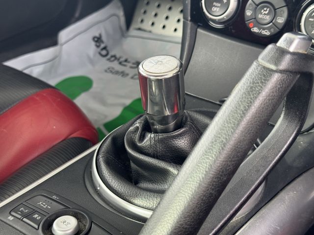 MAZDA RX-8 2003 Image 31