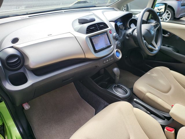 HONDA FIT HYBRID 2010 Image 31