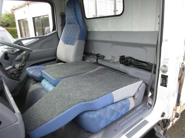 MITSUBISHI CANTER 2006 Image 31