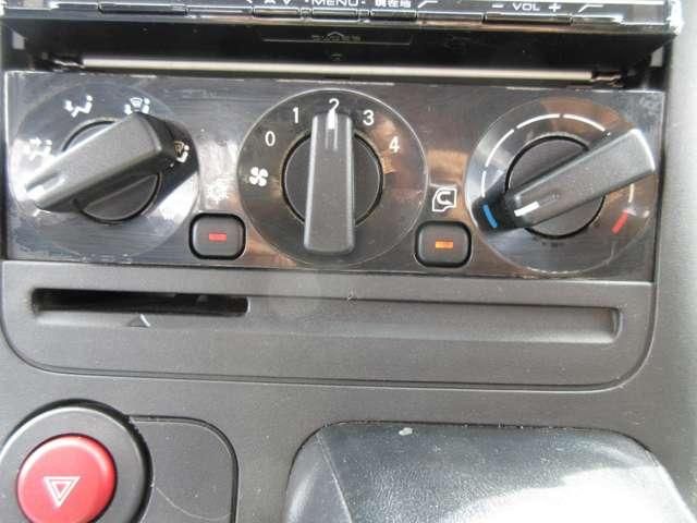 MITSUBISHI CANTER 2006 Image 31