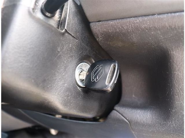 SUZUKI JIMNY 4WD 2002 Image 31