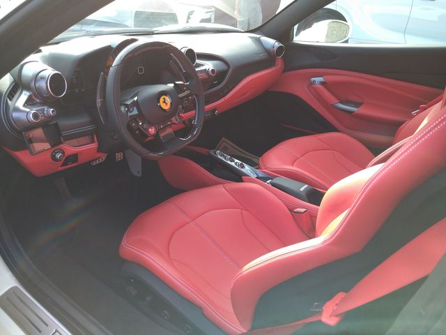 FERRARI F8 TRIBUTO 2022 Image 31