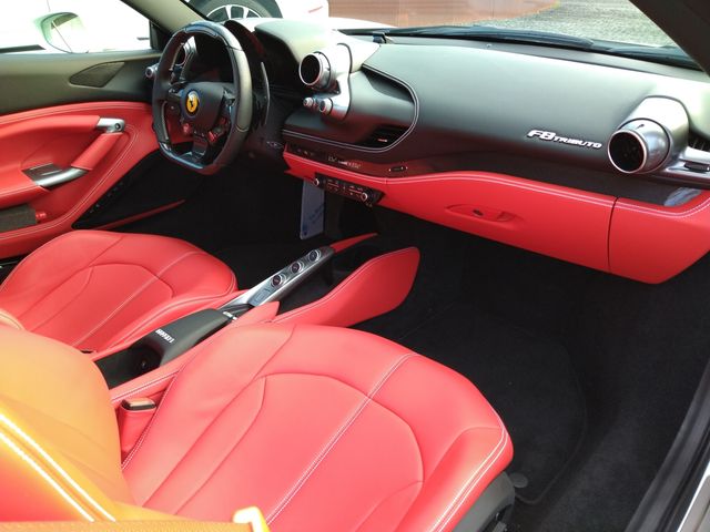 FERRARI F8 TRIBUTO 2022 Image 31