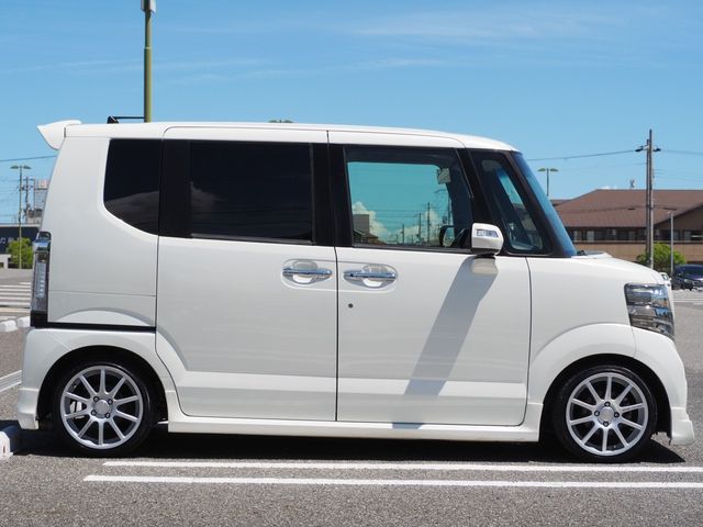 HONDA N BOX CUSTOM 2014 Image 31