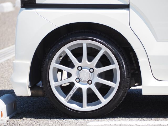 HONDA N BOX CUSTOM 2014 Image 31