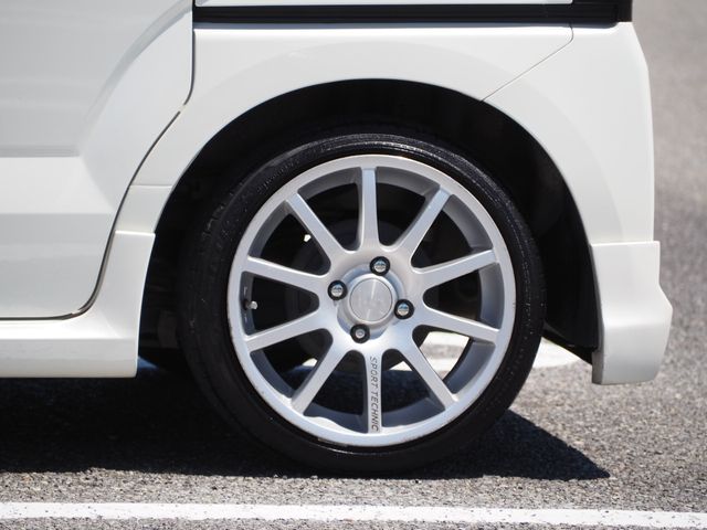 HONDA N BOX CUSTOM 2014 Image 31