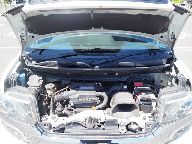 HONDA N BOX CUSTOM 2014 Image 31