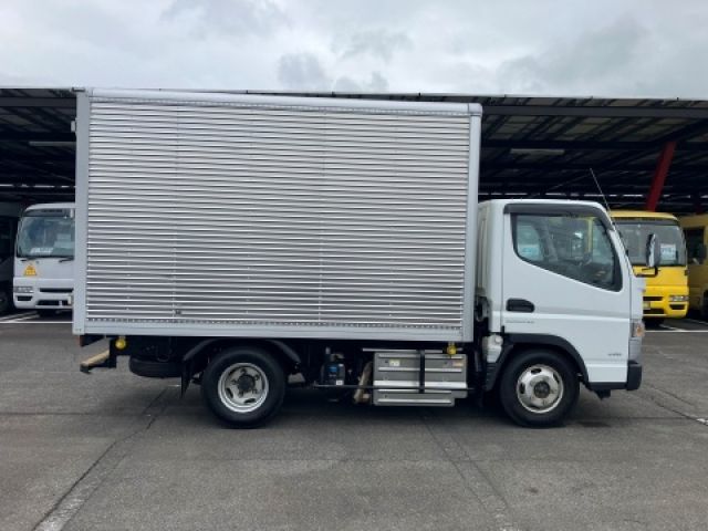 MITSUBISHI CANTER 2020 Image 31