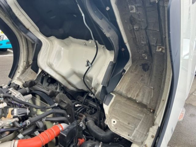 MITSUBISHI CANTER 2020 Image 31