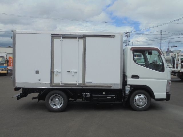 MITSUBISHI CANTER 2011 Image 31