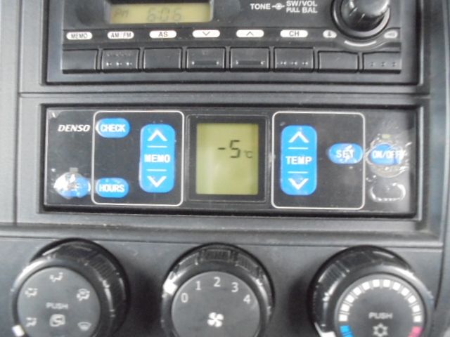 MITSUBISHI CANTER 2011 Image 31