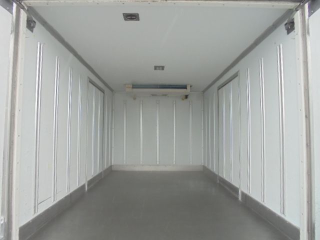 MITSUBISHI CANTER 2011 Image 31