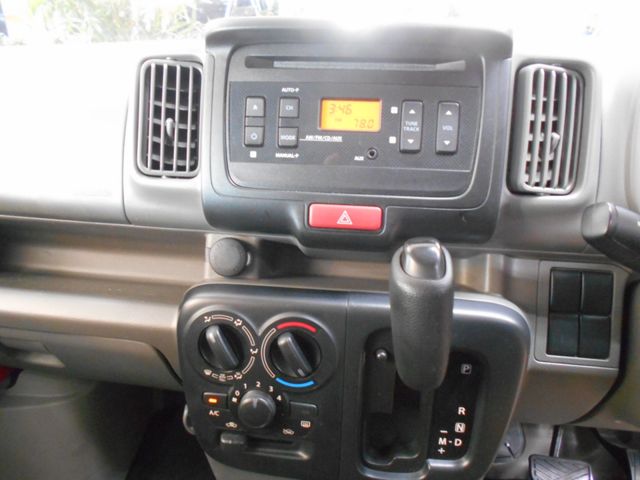 SUZUKI EVERY VAN 2017 Image 31