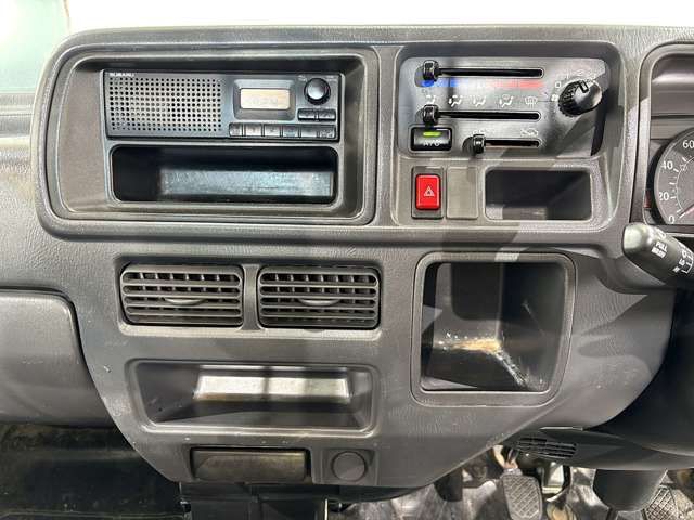 SUBARU SAMBAR TRUCK 4WD 2009 Image 31