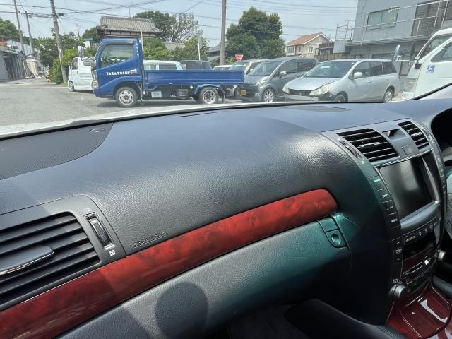 TOYOTA LEXUS LS460 2007 Image 31