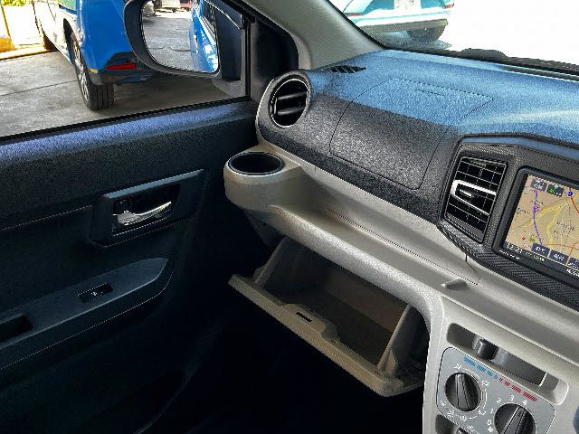 DAIHATSU MIRA E:S 2019 Image 31