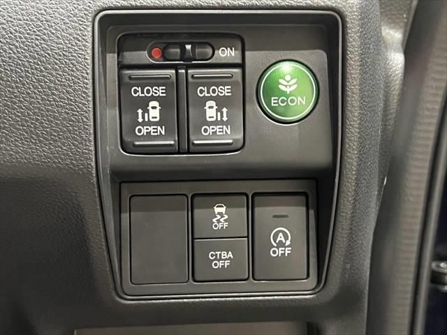 HONDA ODYSSEY 2013 Image 31