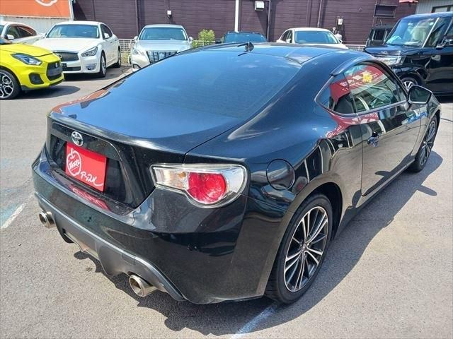 TOYOTA 86 2012 Image 31