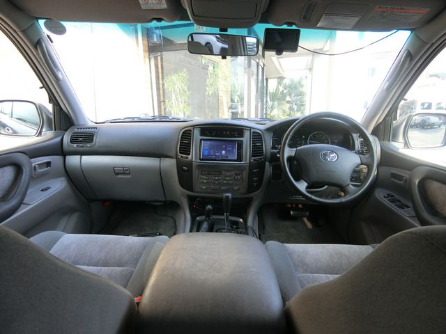 TOYOTA LANDCRUISER WAGON 2004 Image 31