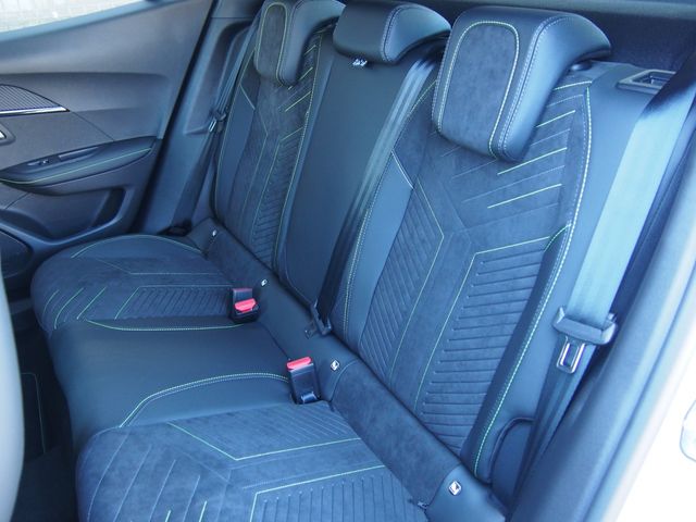 PEUGEOT 2008 2025 Image 31