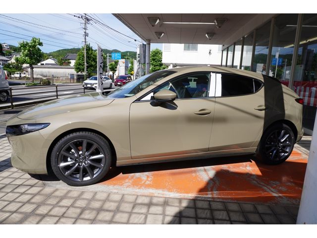 MAZDA 3 FASTBACK 2025 Image 31