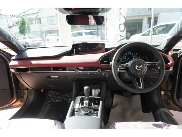 MAZDA 3 FASTBACK 2025 Image 31