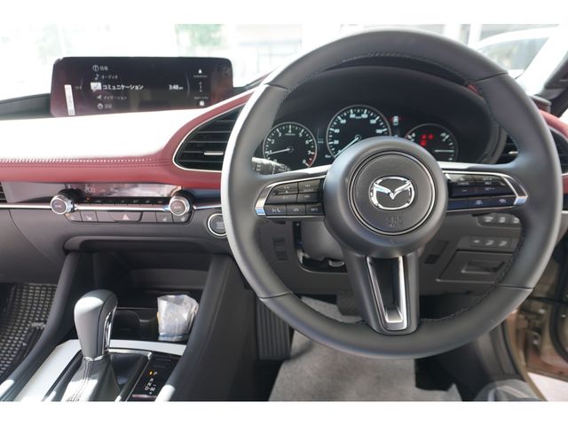 MAZDA 3 FASTBACK 2025 Image 31