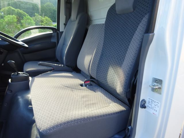 ISUZU ELF 2019 Image 31