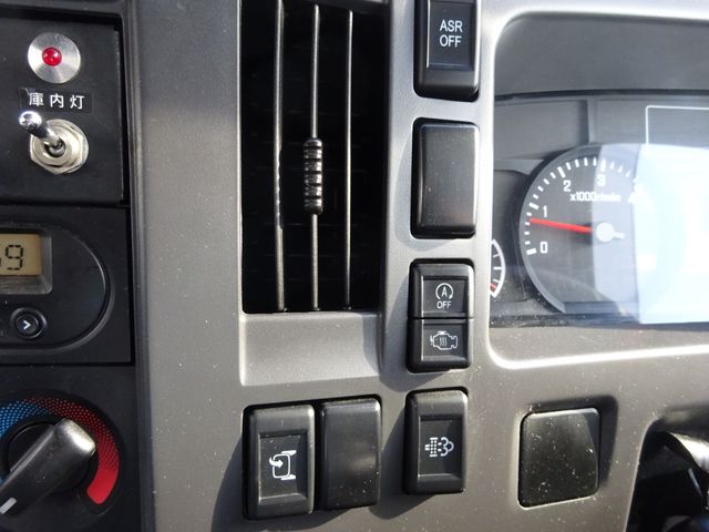 ISUZU ELF 2019 Image 31