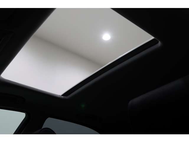 ALPINA B10 LIMOUSINE 1998 Image 31