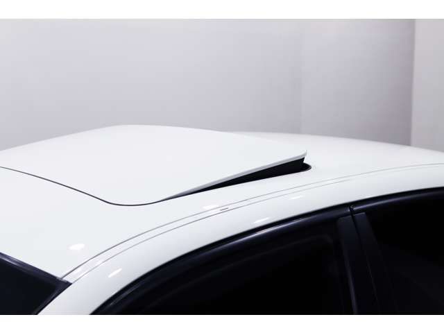 ALPINA B10 LIMOUSINE 1998 Image 31