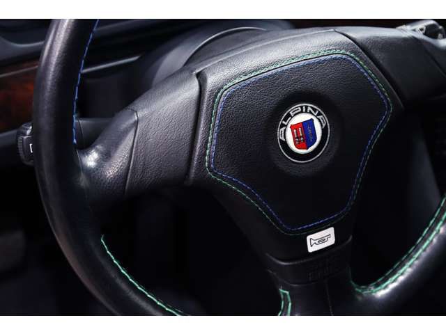 ALPINA B10 LIMOUSINE 1998 Image 31