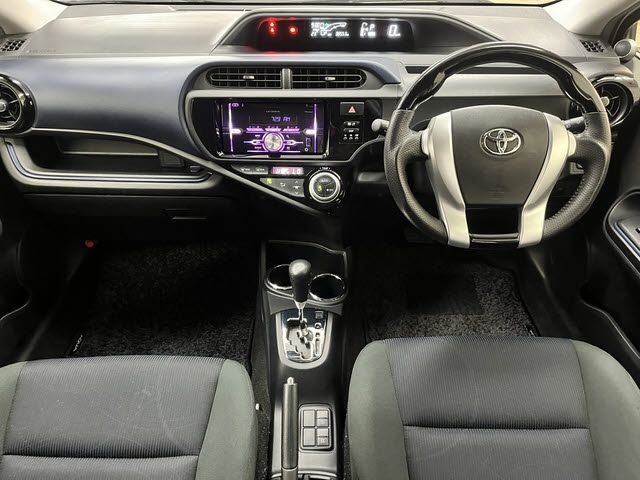 TOYOTA AQUA 2016 Image 31