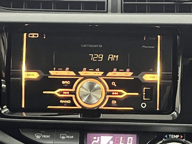 TOYOTA AQUA 2016 Image 31