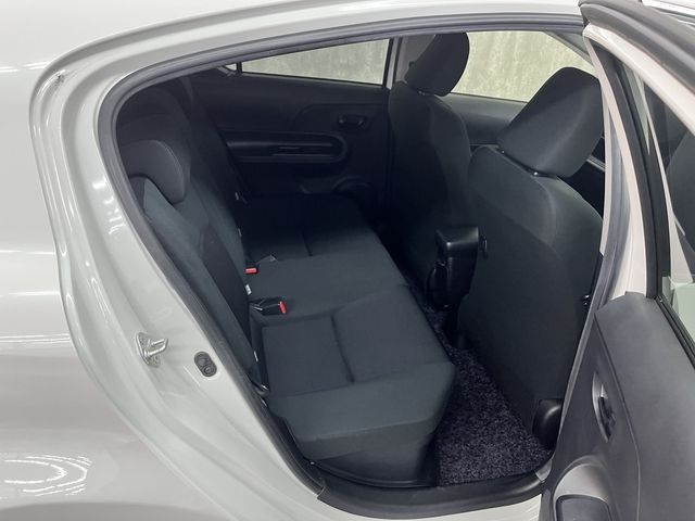 TOYOTA AQUA 2016 Image 31