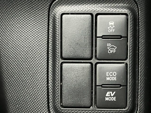 TOYOTA AQUA 2016 Image 31