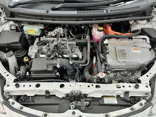 TOYOTA AQUA 2016 Image 31