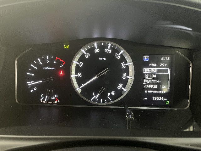 TOYOTA HIACE VAN 2WD 2021 Image 31