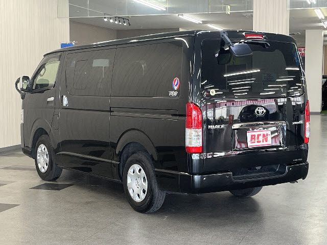 TOYOTA HIACE VAN 2WD 2021 Image 31