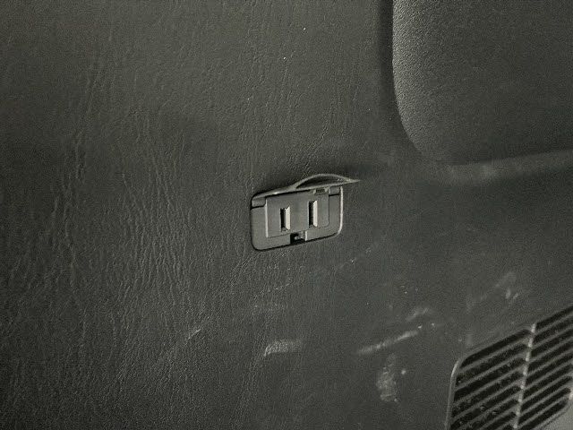 TOYOTA HIACE VAN 2WD 2021 Image 31